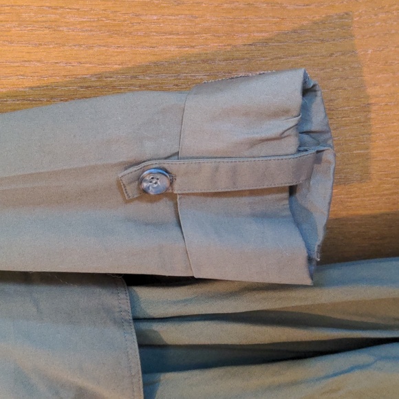 Lightweight Green Jacket - Picture 6 of 7